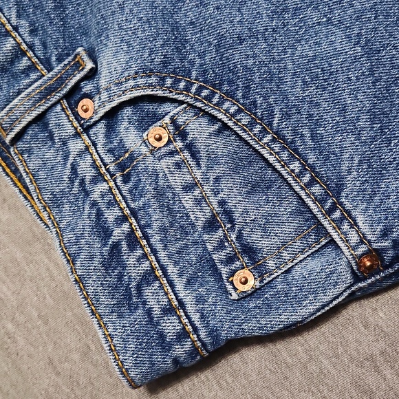 Vintage LEVI'S 550 Relaxed Fit Tapered Leg Baggy Oversized Denim Blue Dad Jeans - Picture 10 of 17